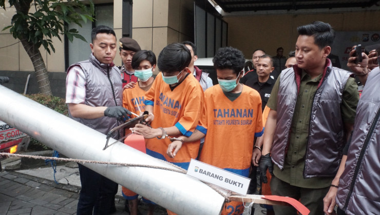 Curi Pipa Stainless di Tjiwi Kimia, Empat Tersangka Diamankan Polisi