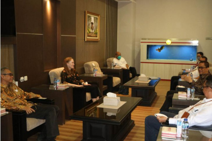 Konjen Australia jajaki kerja sama dengan Unej